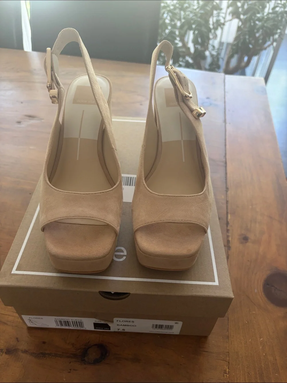 Dolce vita platform size 7.5